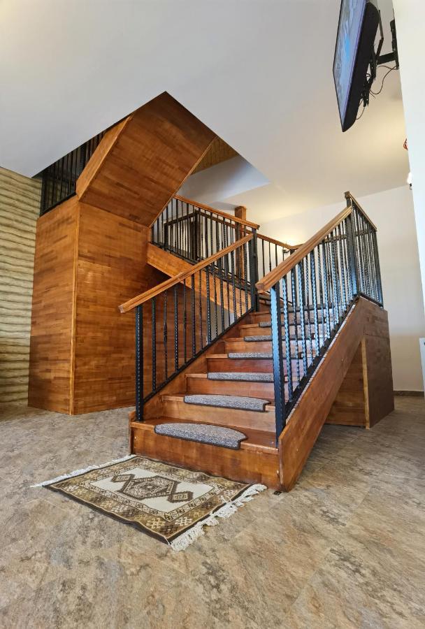 Hanul Din Izvor Guest house